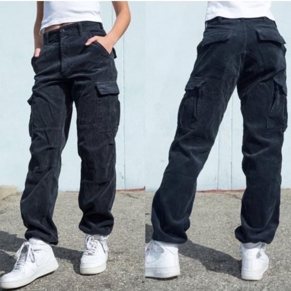 Brandy Melville Piper corduroy cargo pants